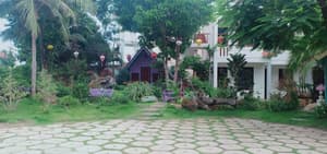 thumbnail: Front of property