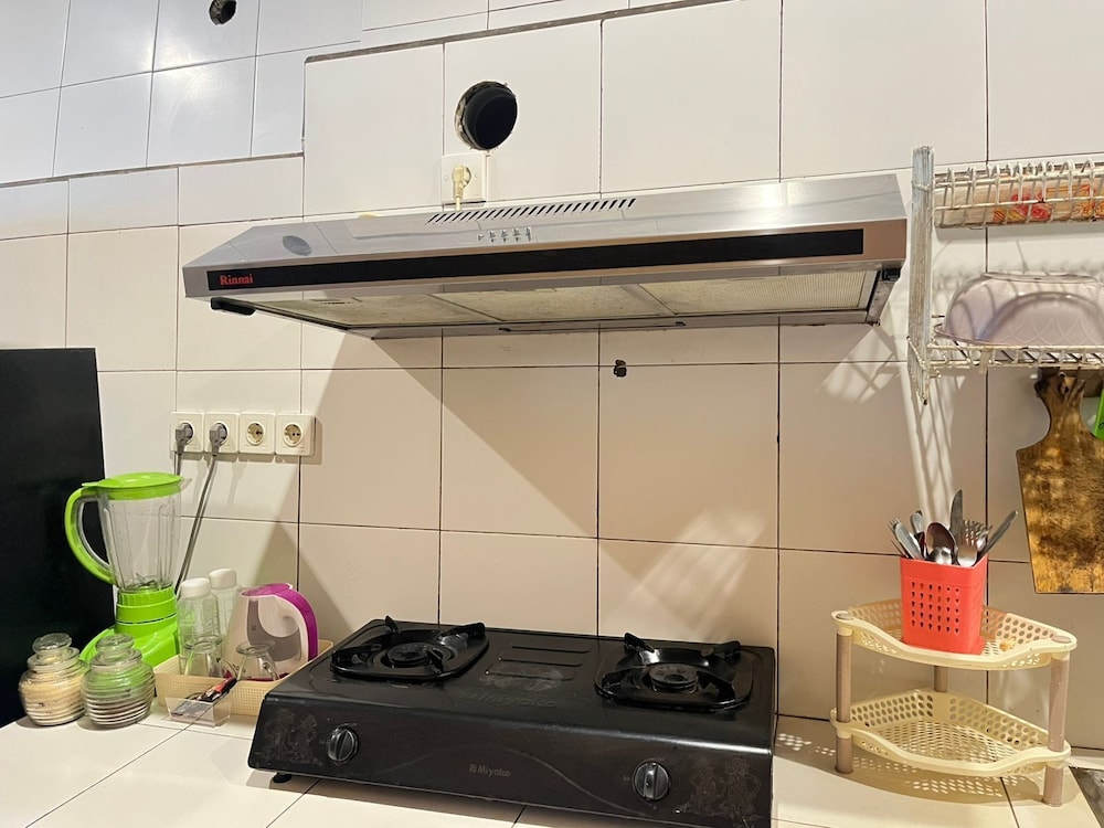 Shared kitchen facilities