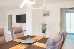 thumbnail: In-room dining