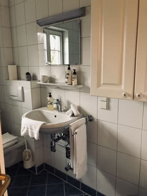thumbnail: Bathroom