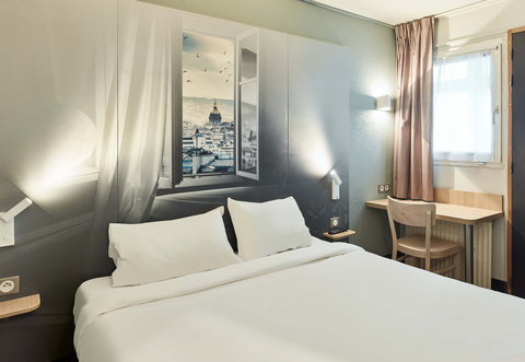 Hotel Orgeval Double Room