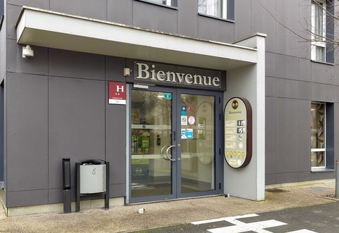 Hotel Orly Chevilly Marche International Exterior Branded