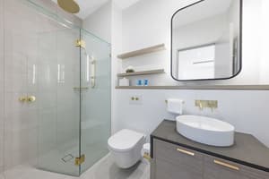 thumbnail: Bathroom