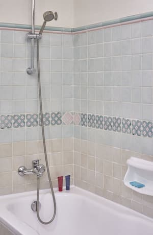 thumbnail: Bathroom