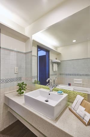 thumbnail: Bathroom