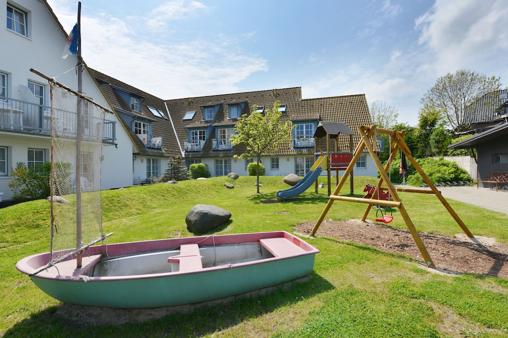 Children's play area - outdoor