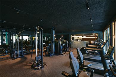 On-Site,Property Amenity,Recreation,Fitness Center