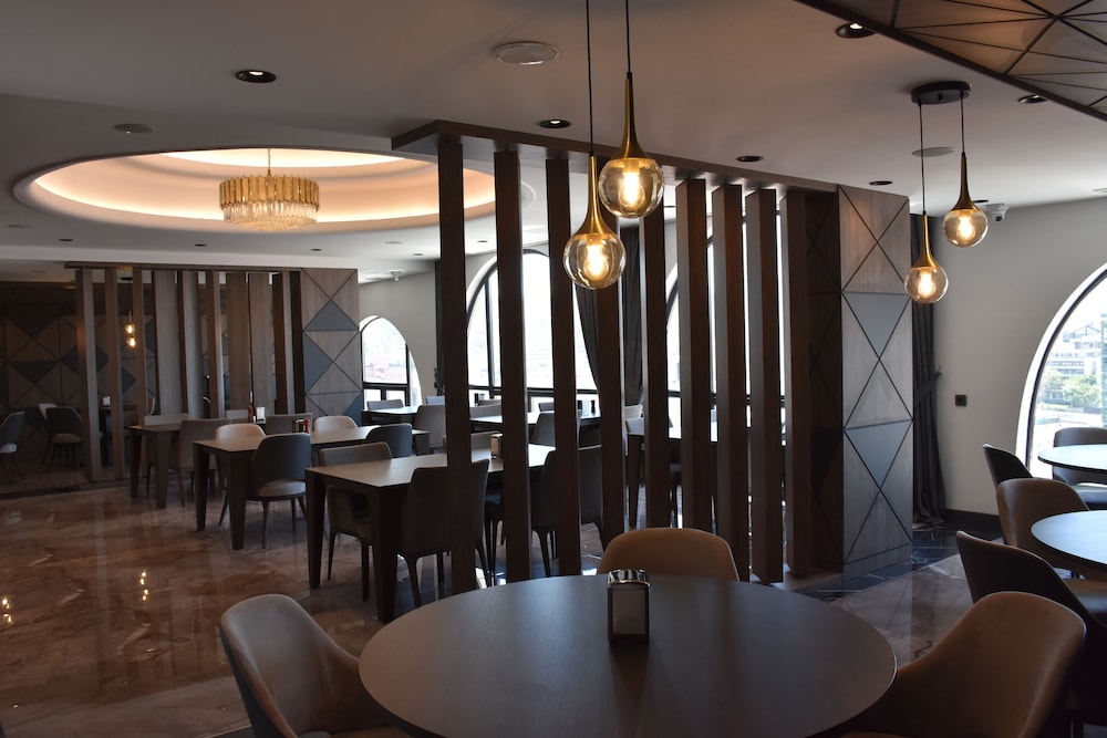 Restaurant-cafeteria