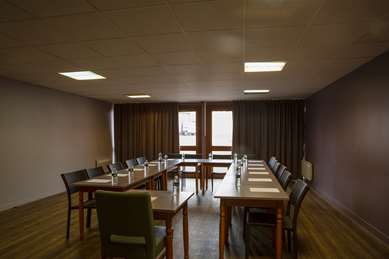 On-Site,Business/Events,Meeting Room