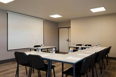 On-Site,Business/Events,Meeting Room