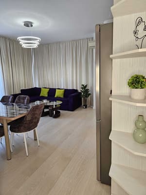 thumbnail: Hallway