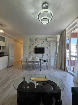 thumbnail: Balcony