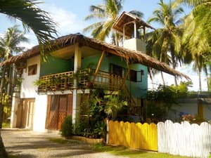 thumbnail: Exterior