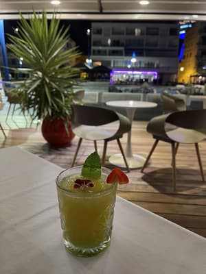 thumbnail: Restaurant