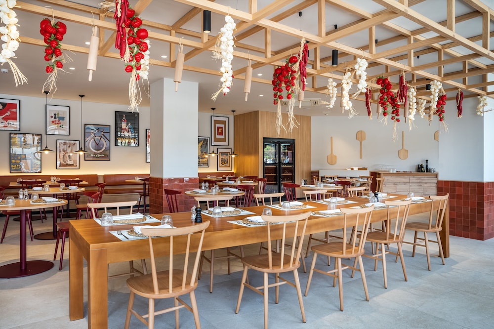 Restaurant-cafeteria