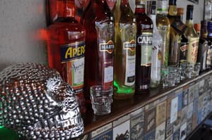 thumbnail: Bar