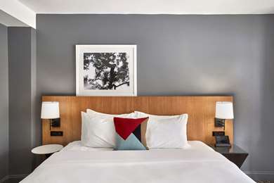Guest Room,On-Site
