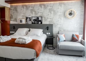 thumbnail: Room