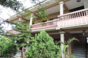 thumbnail: Exterior