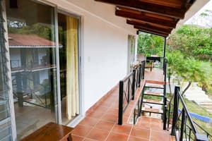thumbnail: Terrace/patio