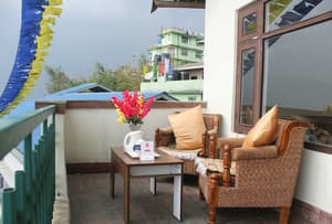 thumbnail: Balcony