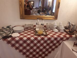 thumbnail: Breakfast buffet