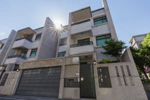 thumbnail: Exterior