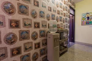 thumbnail: Interior detail