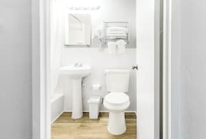 thumbnail: Bathroom