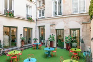 thumbnail: Courtyard