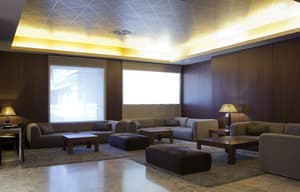 thumbnail: Lobby sitting area