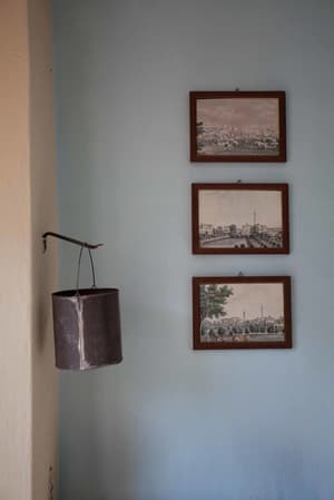 thumbnail: Interior detail