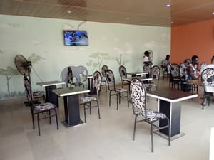 thumbnail: Bar (on property)