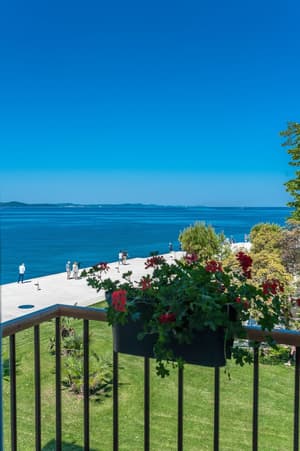 thumbnail: Balcony view