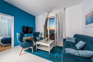 thumbnail: Living area