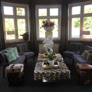 thumbnail: Living room