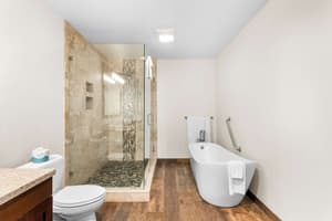 thumbnail: Bathroom