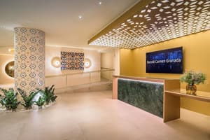 thumbnail: Reception