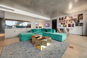 thumbnail: Living area