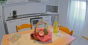 thumbnail: In-room dining