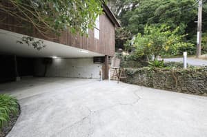 thumbnail: General view