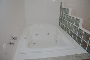 thumbnail: Jetted tub