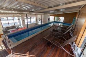 thumbnail: Rooftop pool