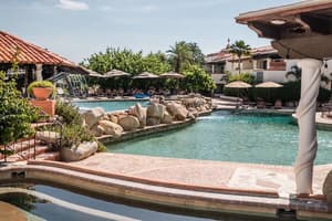 thumbnail: Outdoor pool