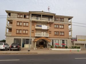 thumbnail: Exterior