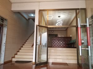 thumbnail: Property entrance