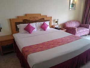 thumbnail: Room