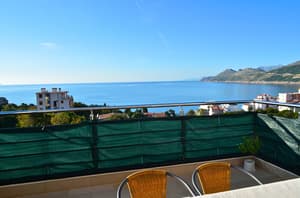thumbnail: Balcony view