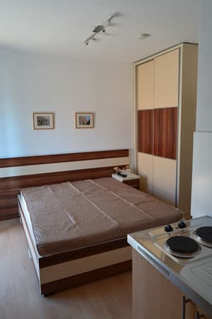 thumbnail: Room amenity