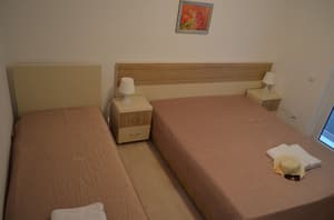 thumbnail: Room amenity